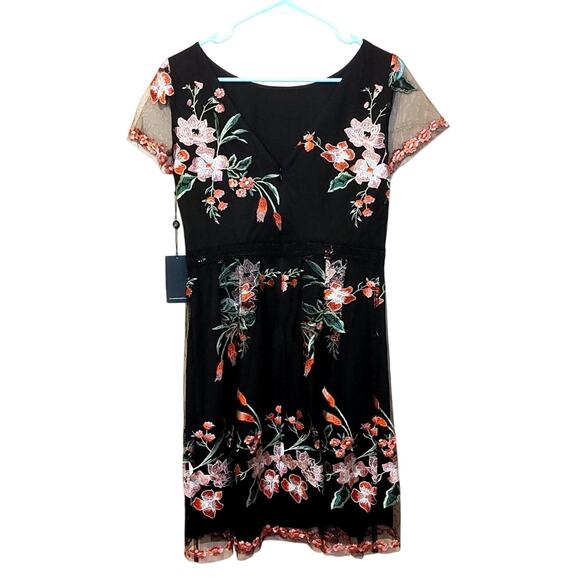 Adrianna Papell NWT NEW Size 4 Embroidered Dress Wedding Guest Floral Flower - Picture 1 of 10